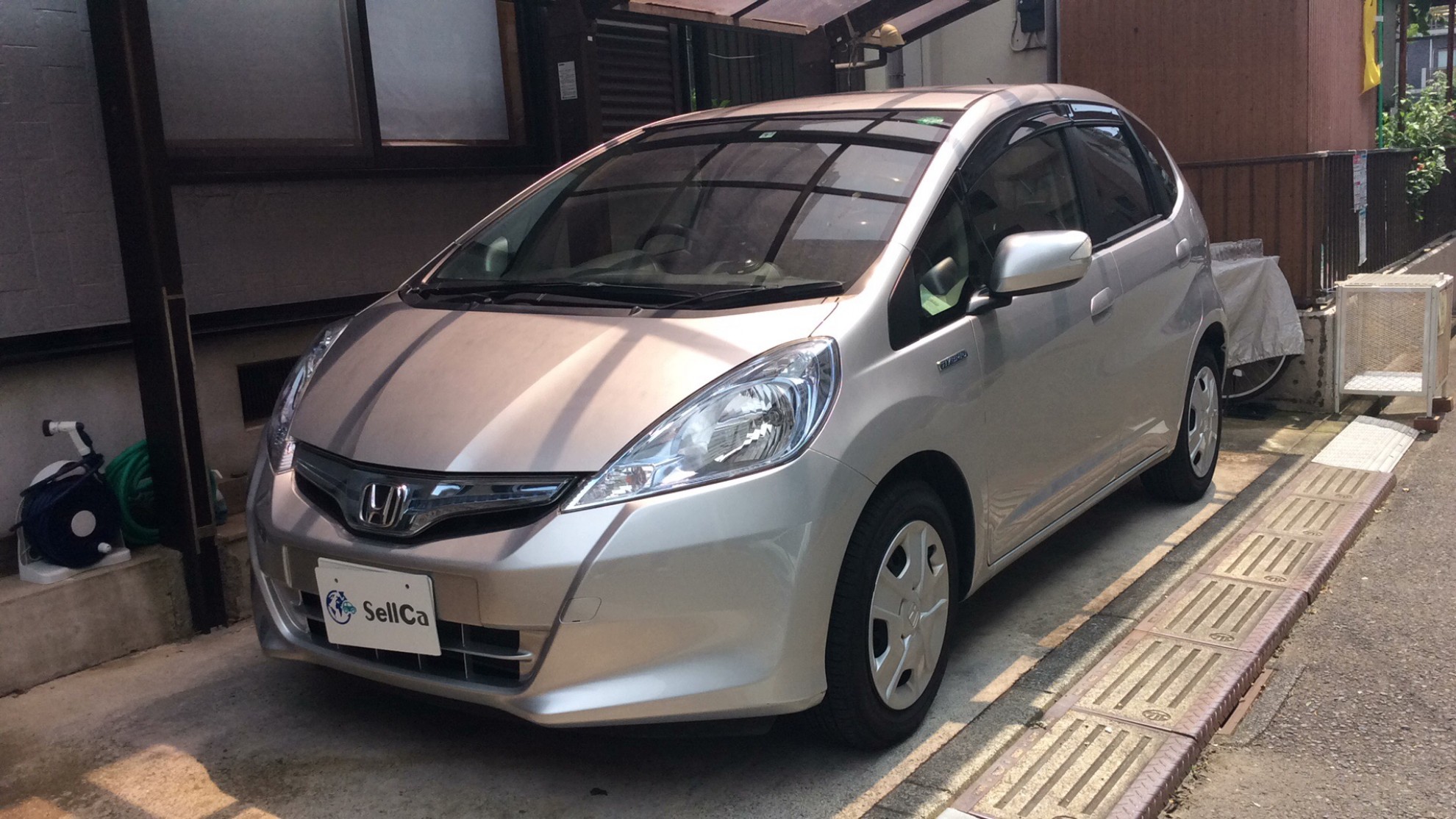 ホンダ フィットハイブリッドの売買実績画像