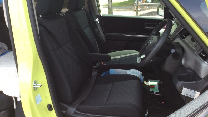 内装前方シート