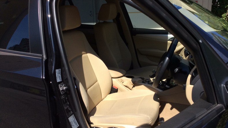 内装前方シート