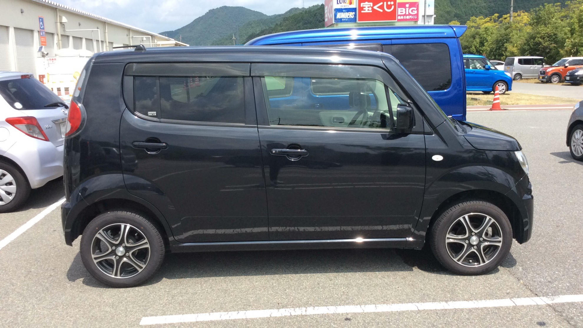 外装右