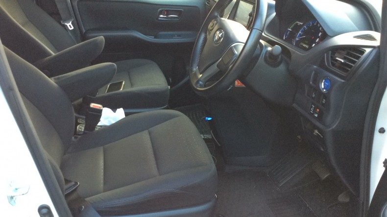 内装前方シート