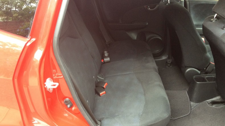 内装後方シート