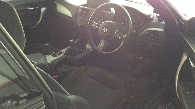 内装前方シート