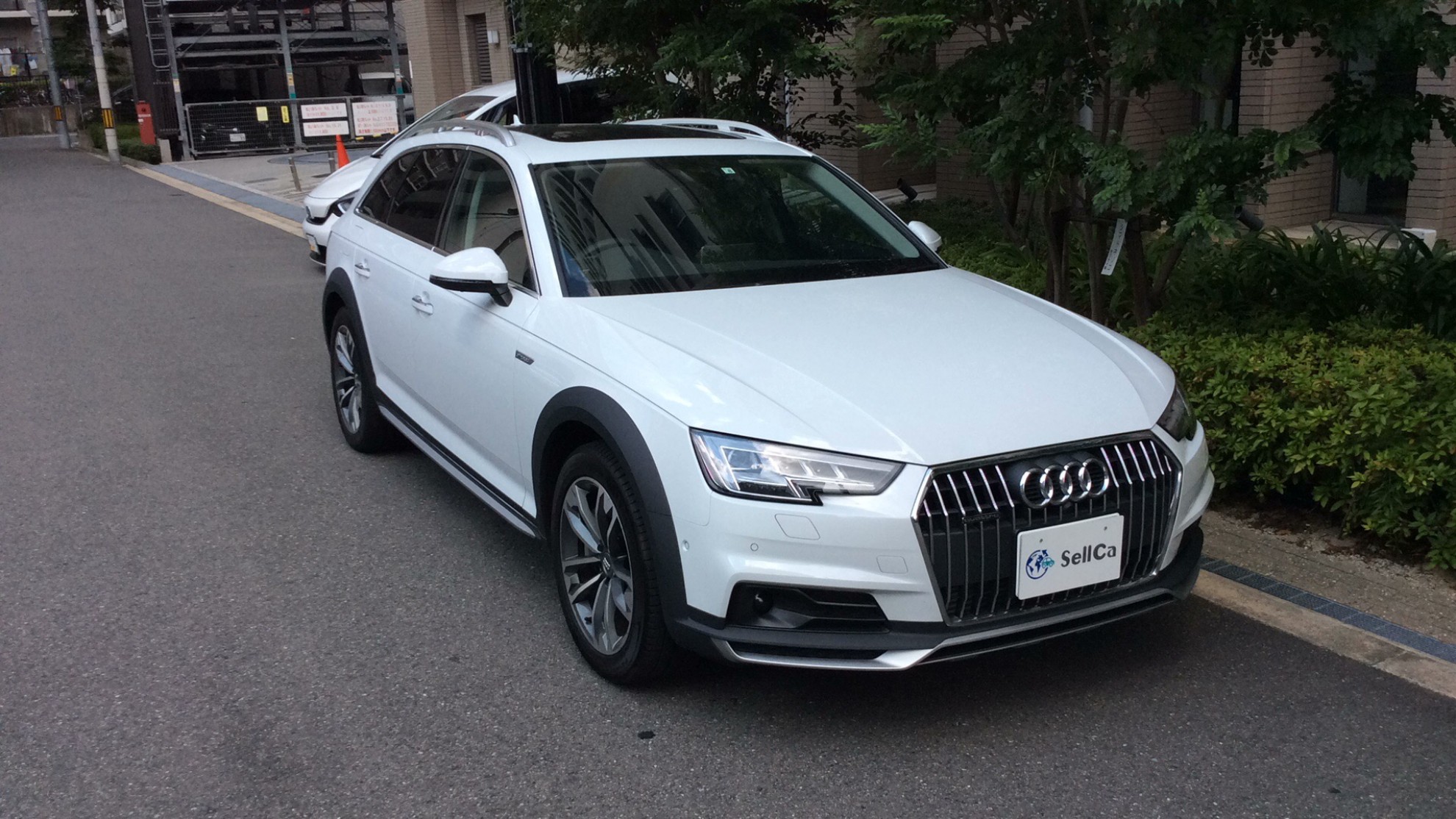 アウディ Ａ４オールロードクワトロの売買実績画像