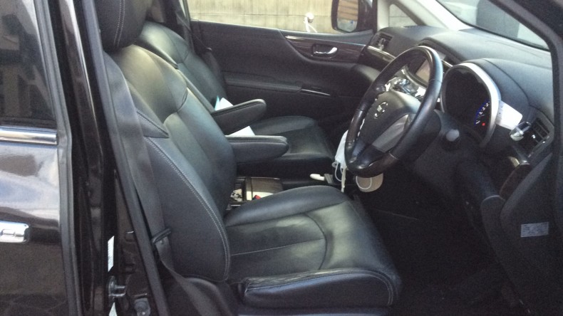 内装前方シート