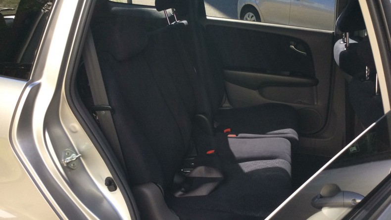 内装後方シート