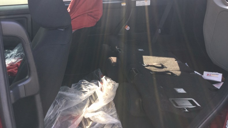 内装後方シート