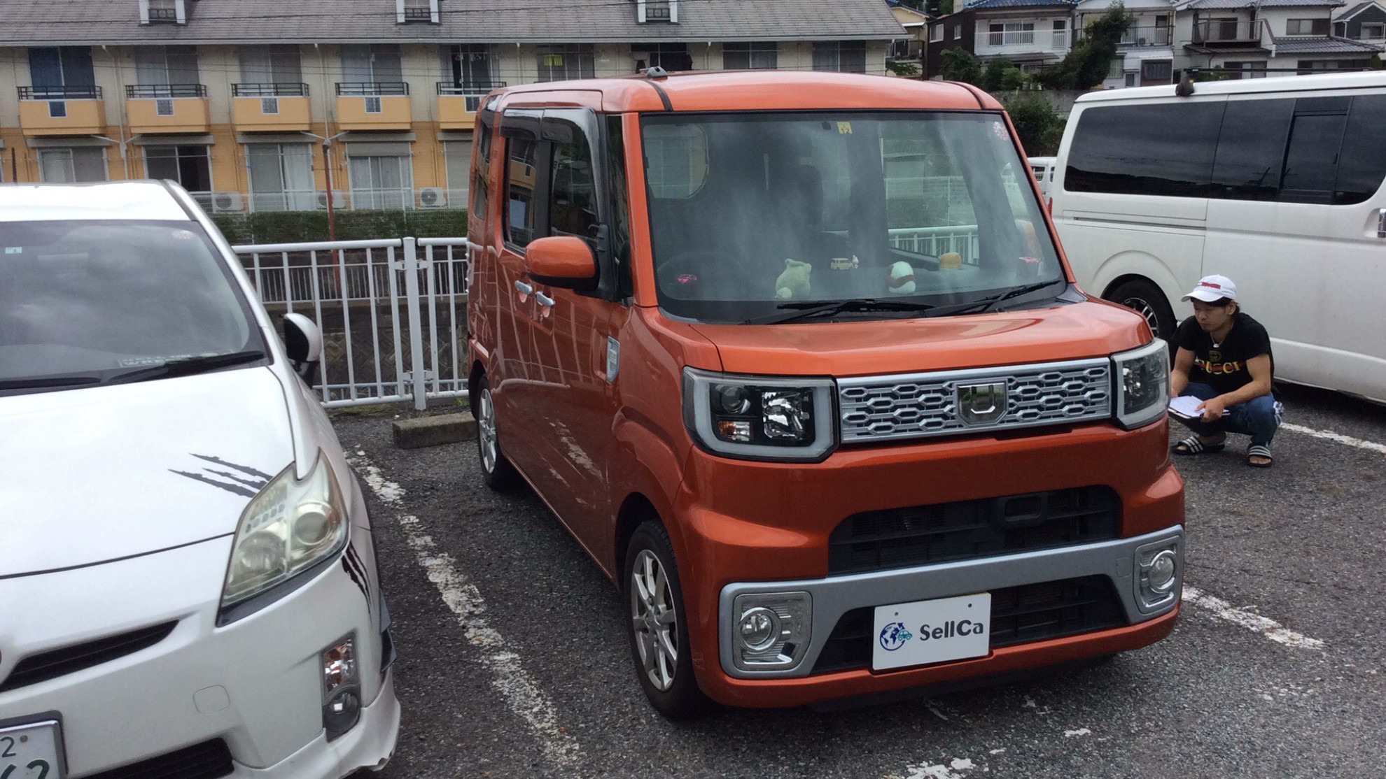 外装右前