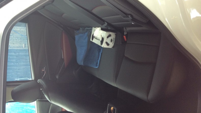 内装後方シート