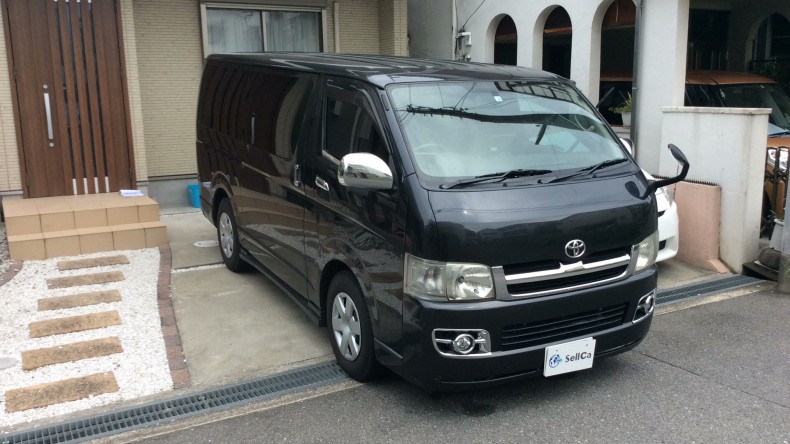 car_main_img