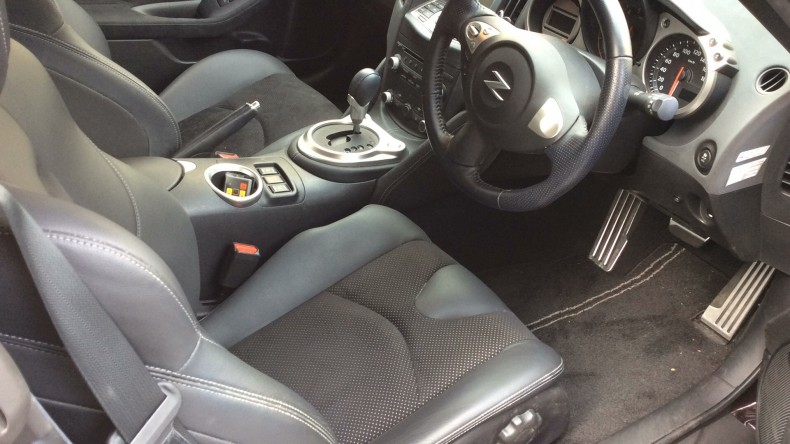 内装前方シート