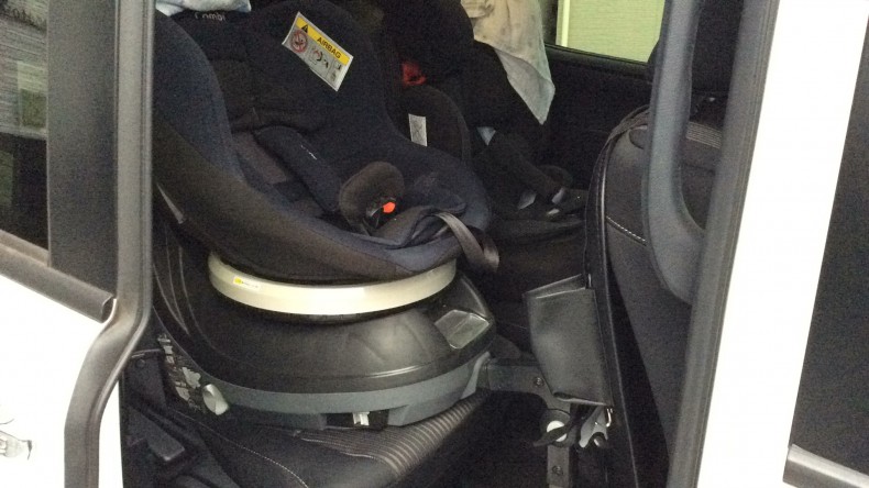 内装後方シート