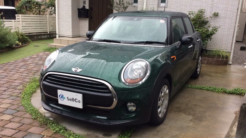 car_main_img
