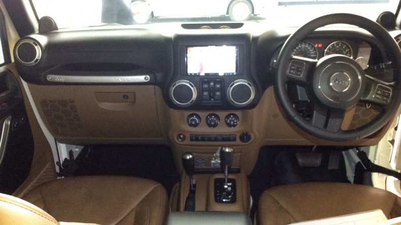 内装インパネ全体