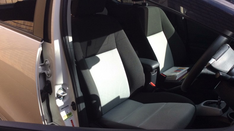 内装前方シート