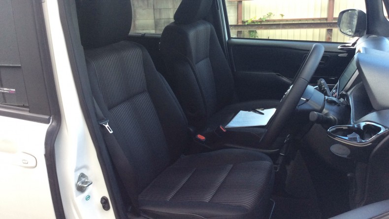 内装前方シート