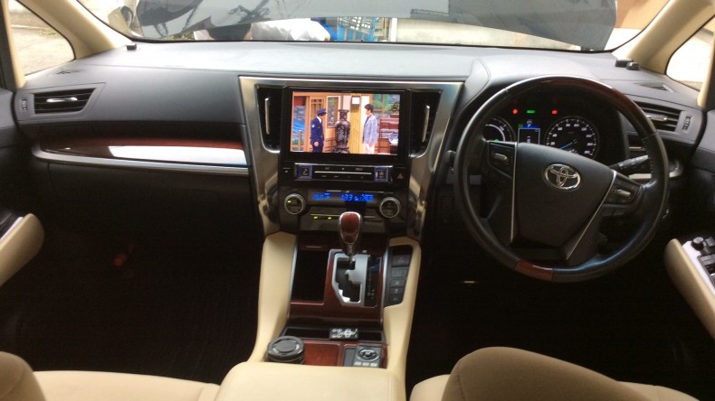 内装インパネ全体