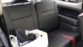 内装後方シート