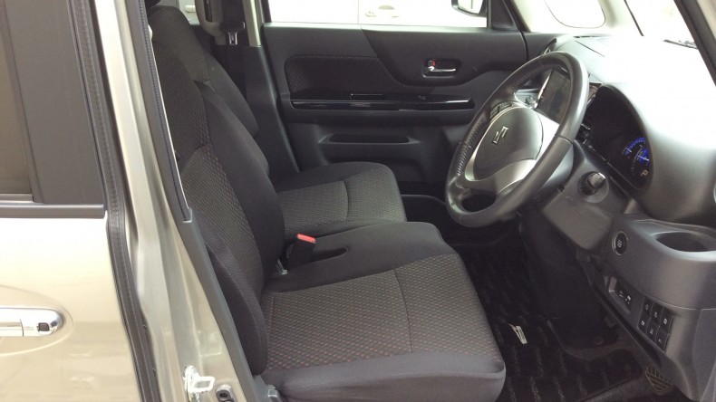 内装前方シート