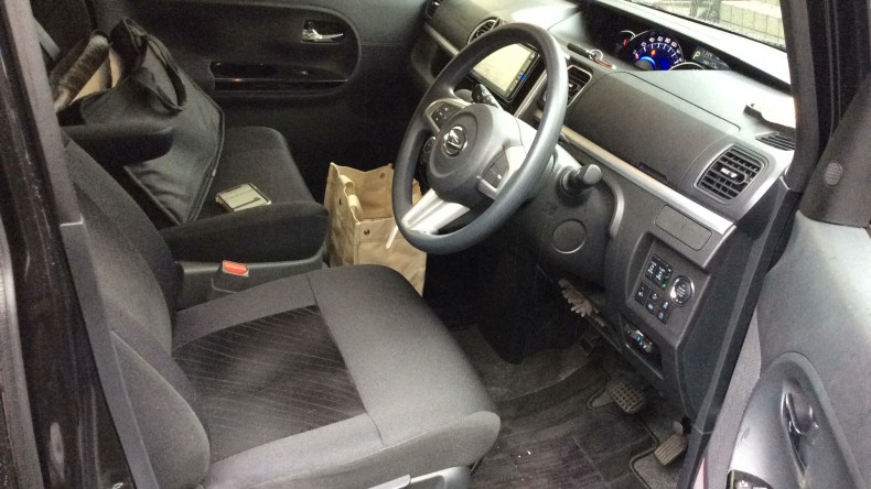 内装前方シート