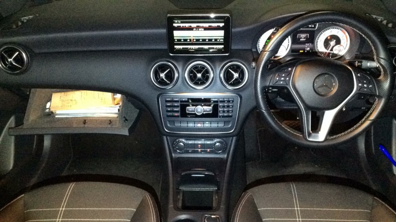 内装インパネ全体