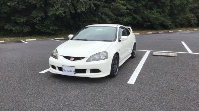 car_main_img