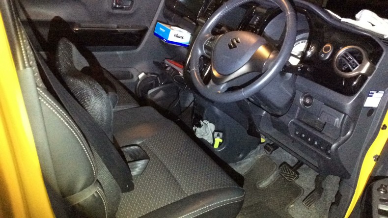 内装前方シート