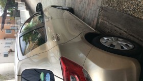 外装右