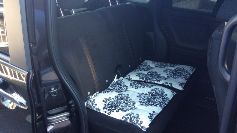 内装後方シート