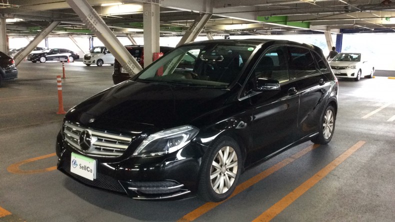 car_main_img