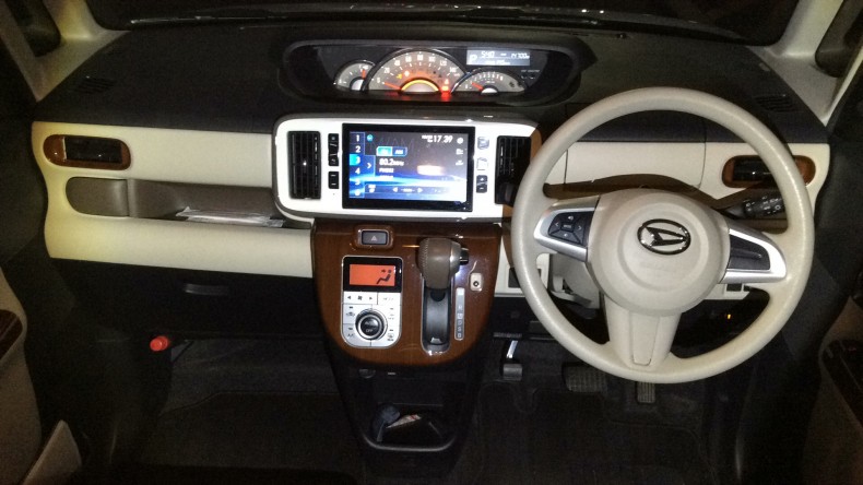 内装インパネ全体