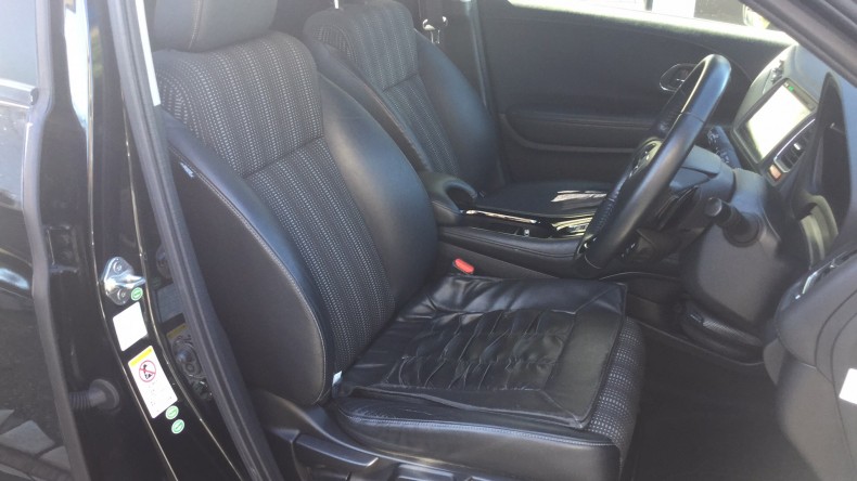 内装前方シート