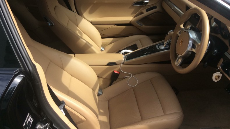 内装前方シート