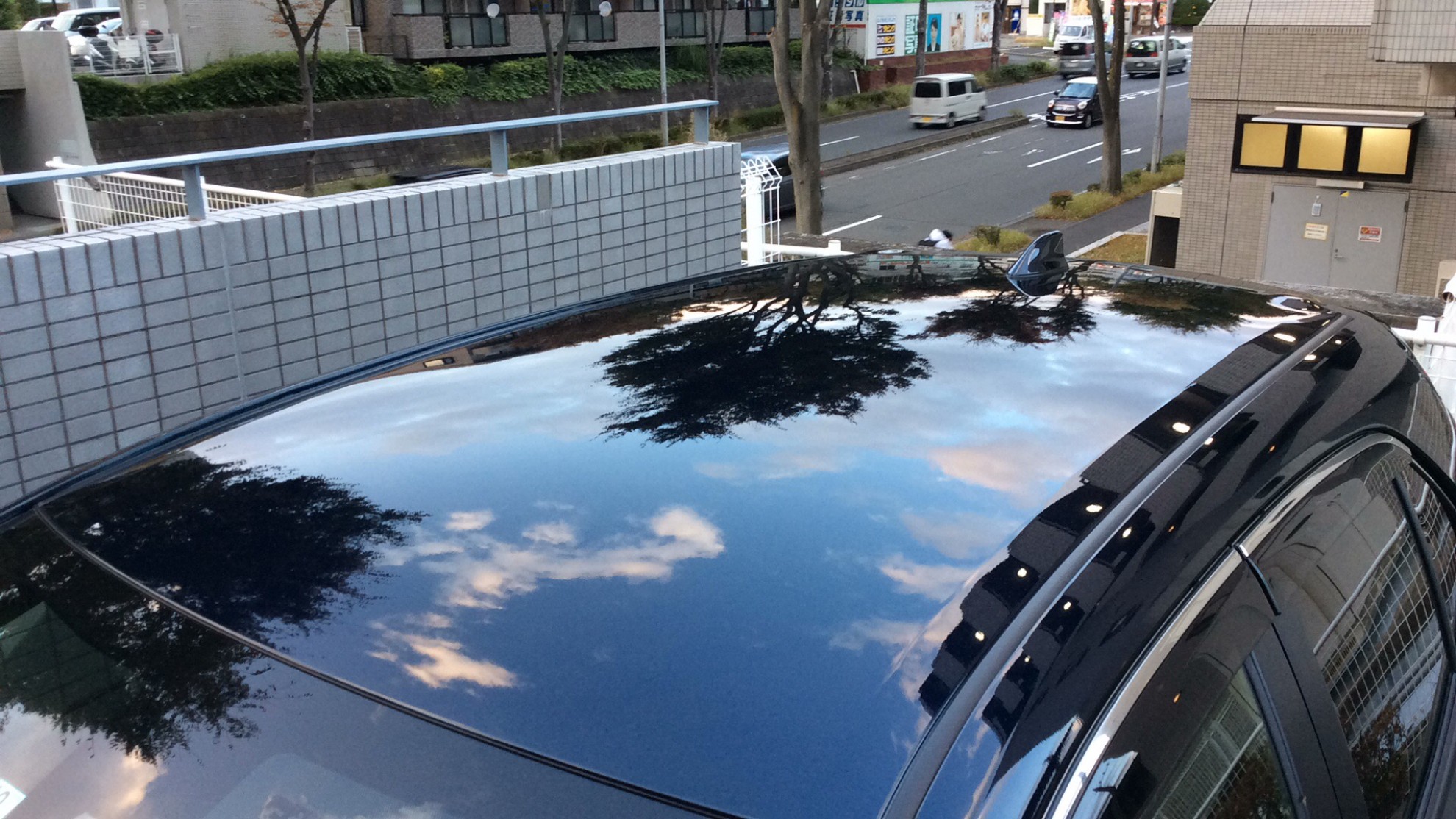 外装右前