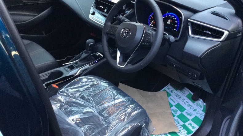 内装前方シート