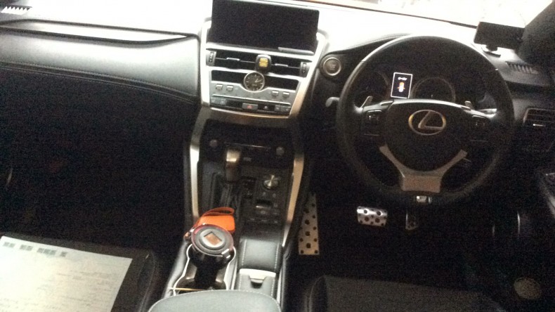 内装インパネ全体