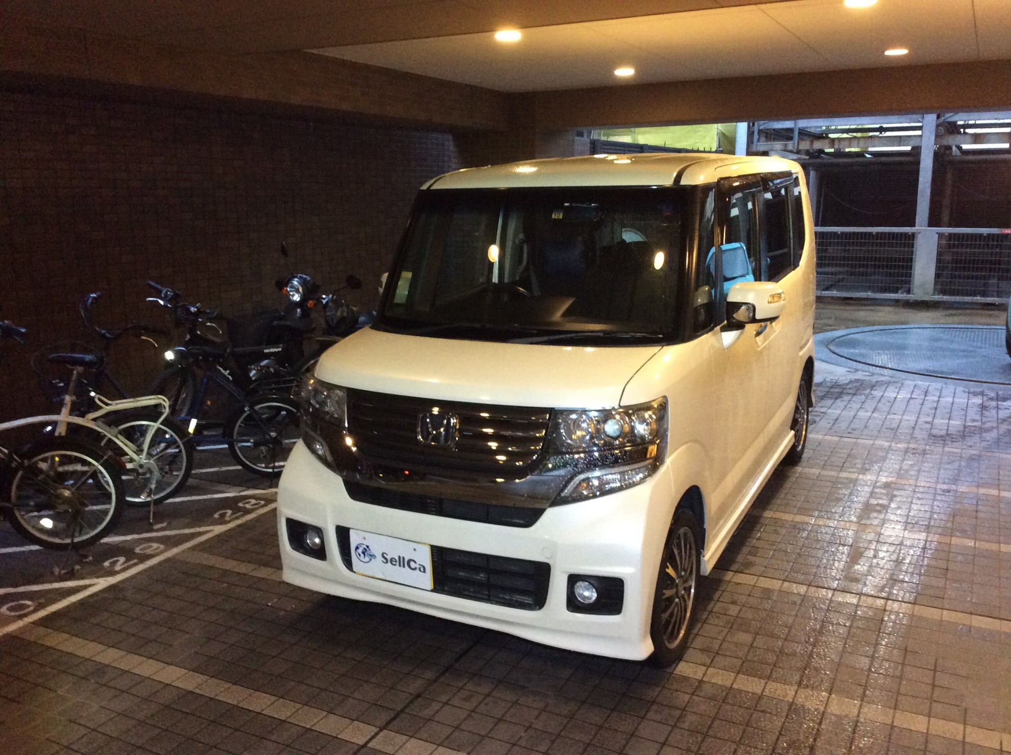 ホンダ Ｎ－ＢＯＸカスタムの売買実績画像