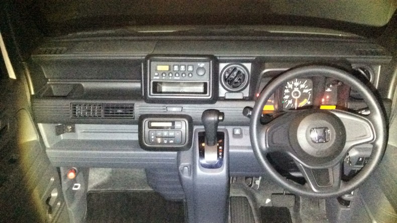 内装インパネ全体