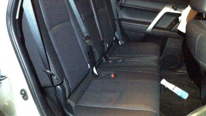 内装後方シート