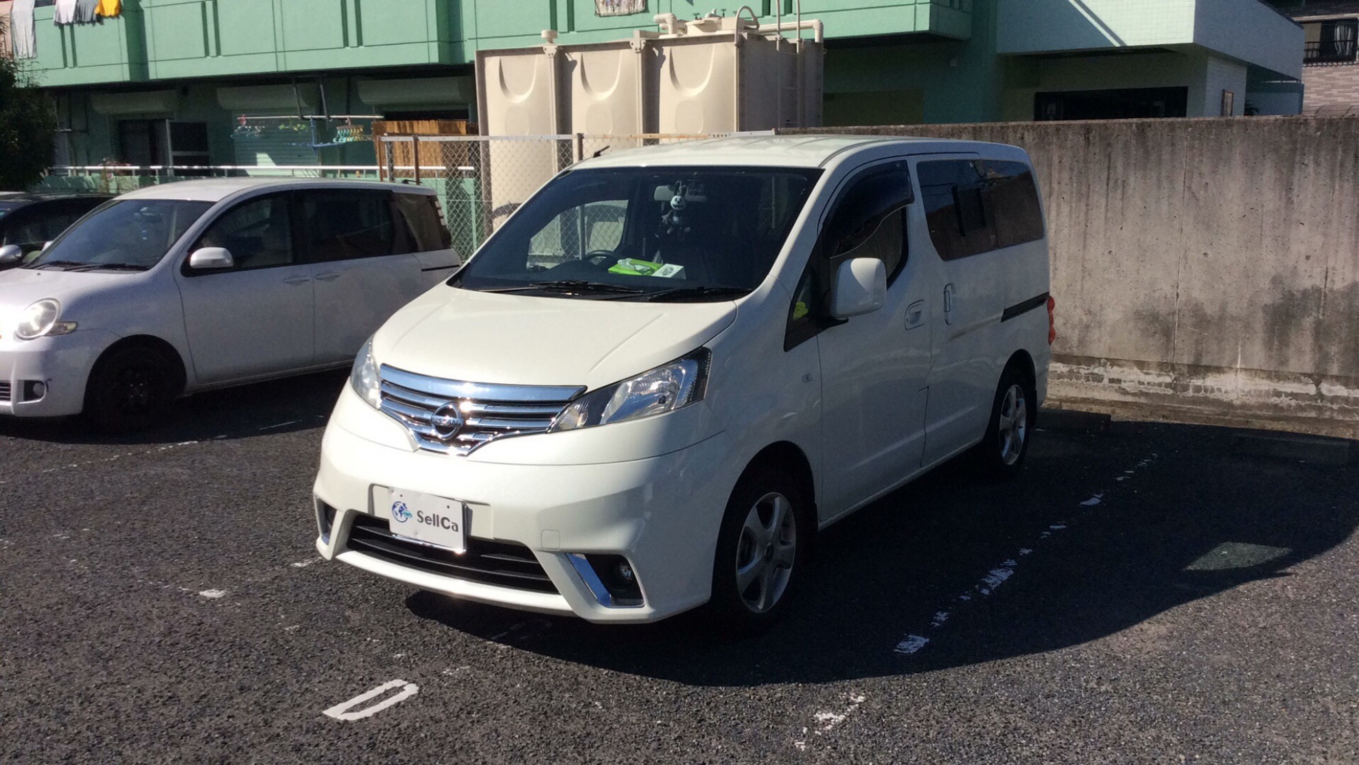 外装右前