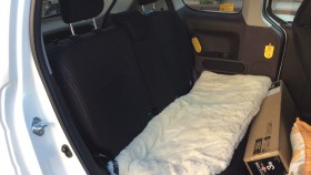 内装後方シート