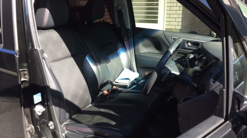 内装前方シート