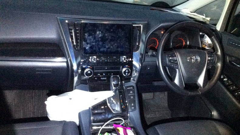 内装インパネ全体