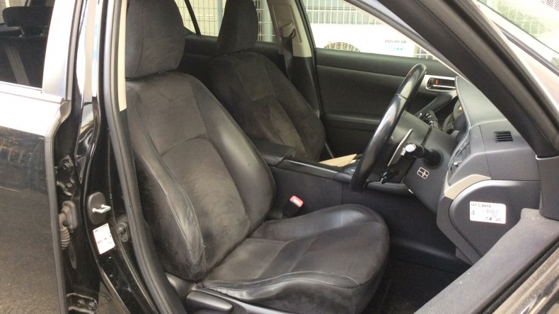 内装前方シート