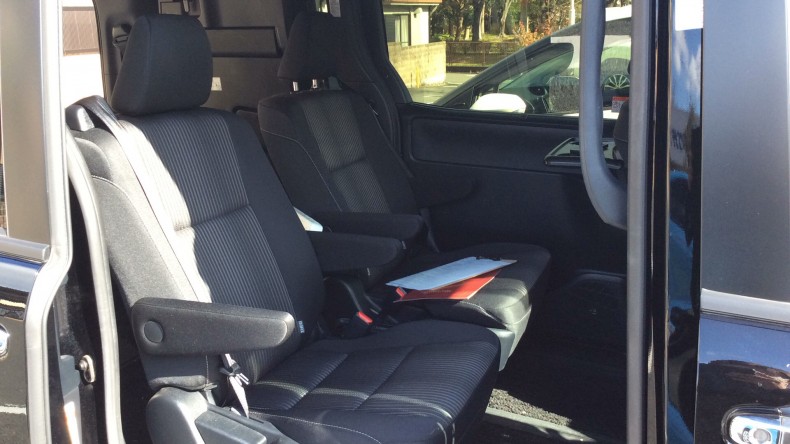 内装後方シート