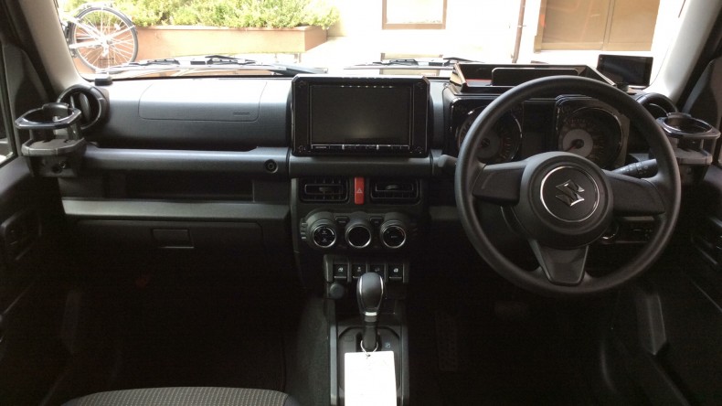 内装インパネ全体