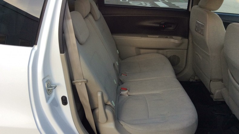 内装後方シート