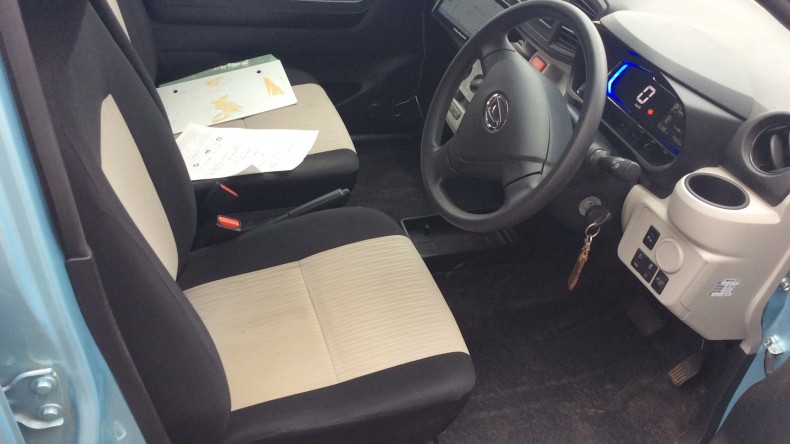 内装前方シート