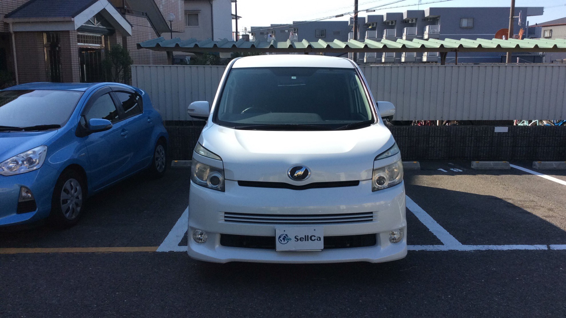外装前方