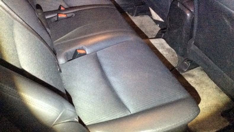 内装後方シート